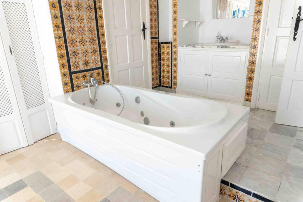 Charming Villa In The Heart Of Sidi Bousaid Sidi Bou Ali Eksteriør billede