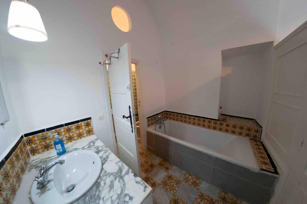 Charming Villa In The Heart Of Sidi Bousaid Sidi Bou Ali Eksteriør billede